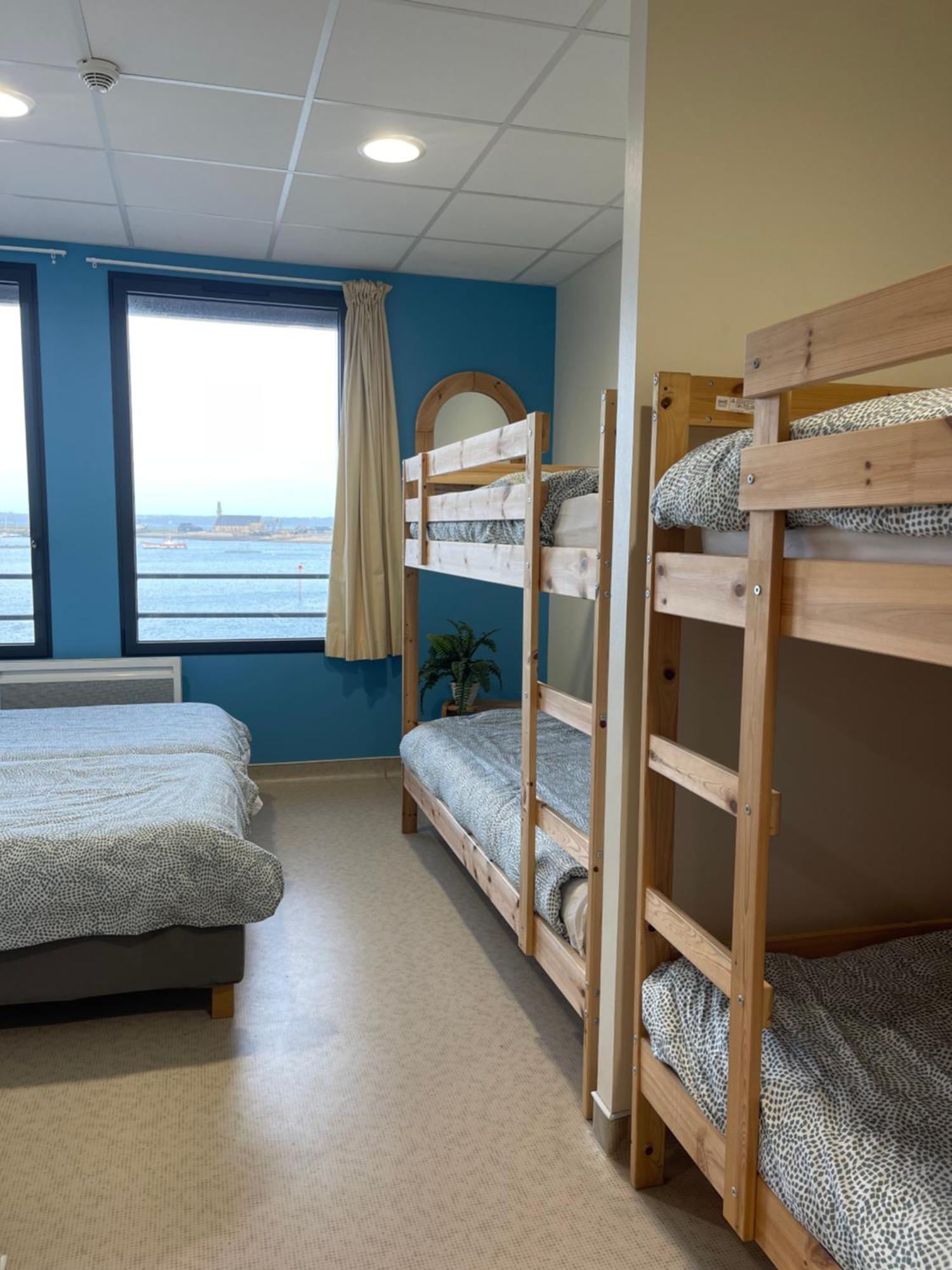Cllcm - Club Leo Lagrange De Camaret-Sur-Mer Eksteriør bilde